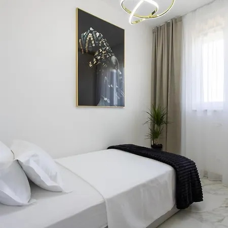 Taratta 1 * Trogir