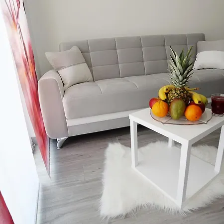 Taratta Lägenhet Trogir