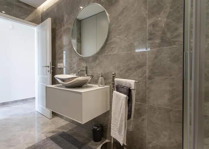 Taratta 1 Διαμέρισμα Τρογκίρ